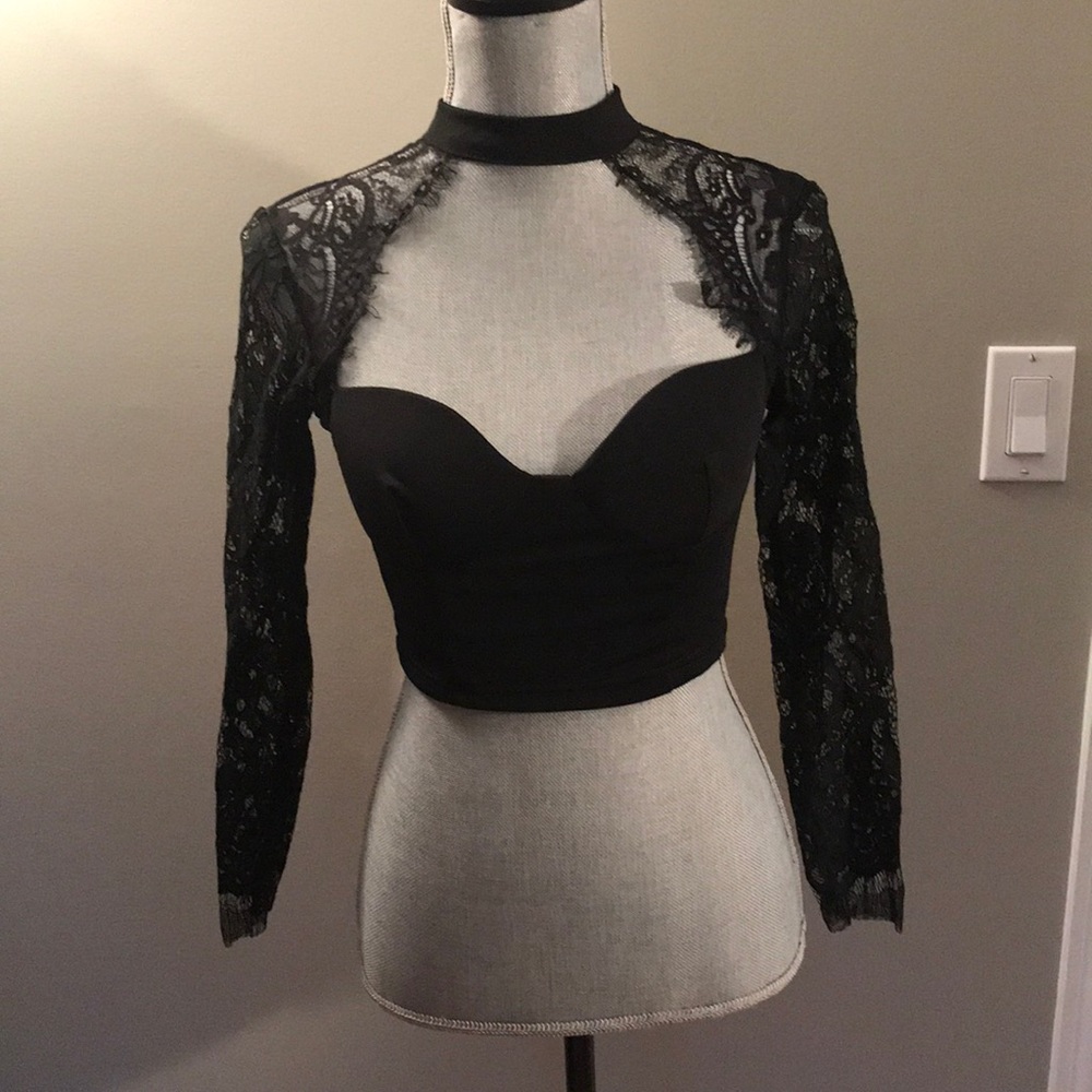 New Lace Crop Top